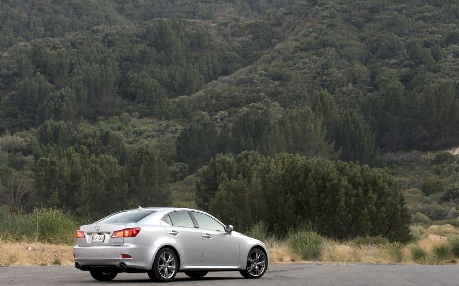  Lexus IS350 2008 года  (фото 41 из 59)